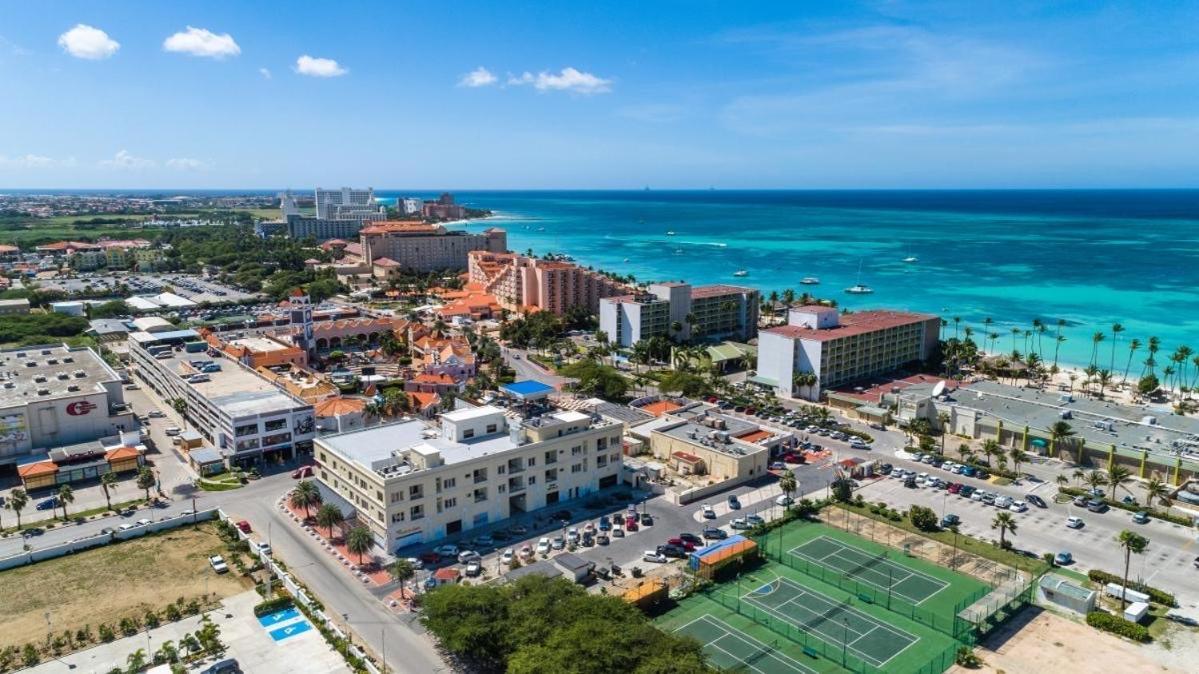Luxury Ocean View Condo @ Aruba'S شاطئ بالم المظهر الخارجي الصورة